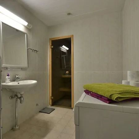 Apartment Kaupmehe 6 With Sauna Tallinn
